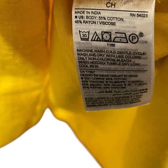 🟣Old Navy Yellow V-Neck Tank Top – Size Small - Picture 3 of 4